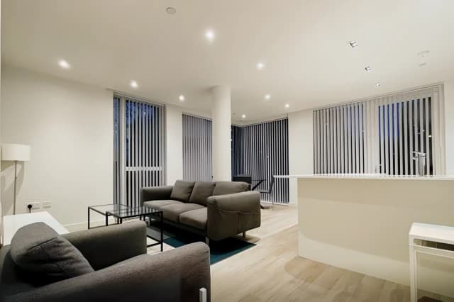2 Bedroom 2 Bathroom roomA