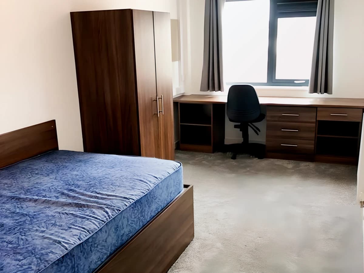 Non-En-suite