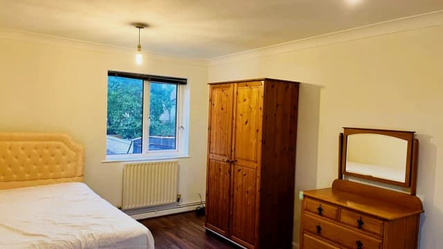 2 Bed / 1 Bath