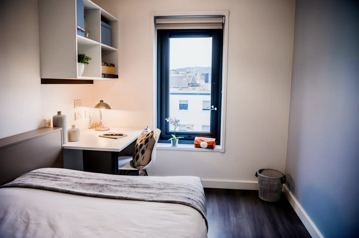 4 Bed En Suite