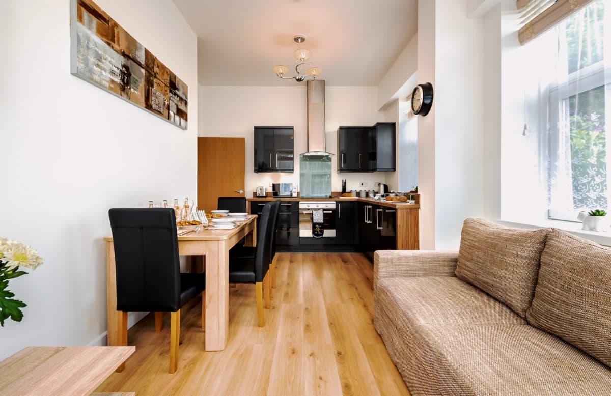 2 bedroom 1 bathroom