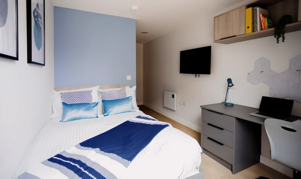 Boutique Student Living - Exeter image