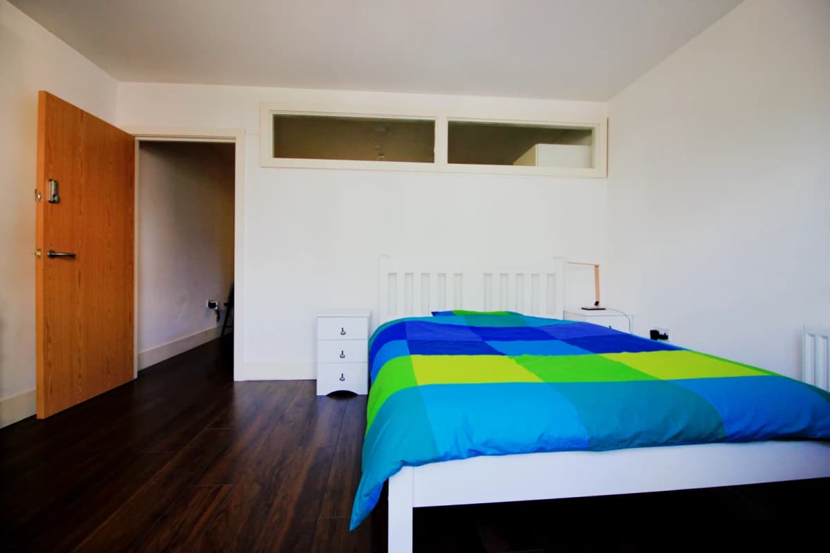 3 Bedrooms 2 bathrooms