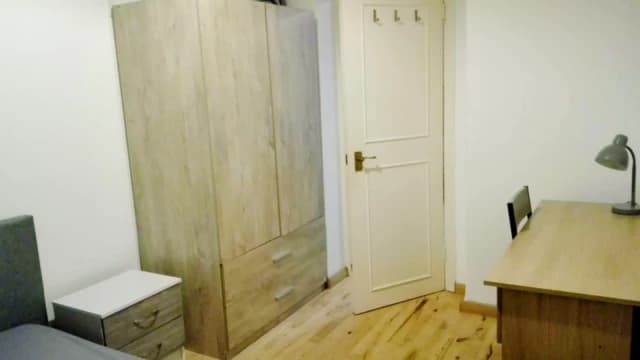 2 Bed / 1 Bath