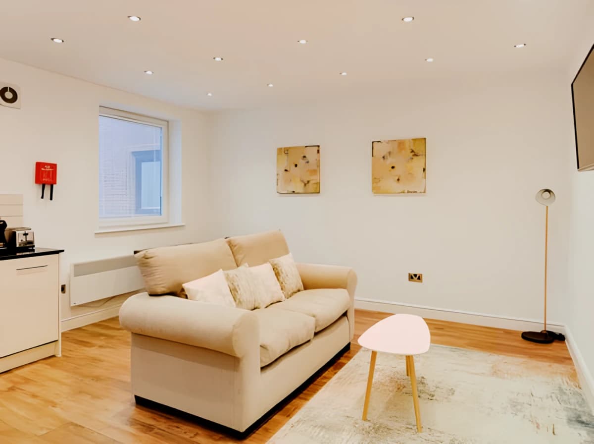 One Bedroom Apartment