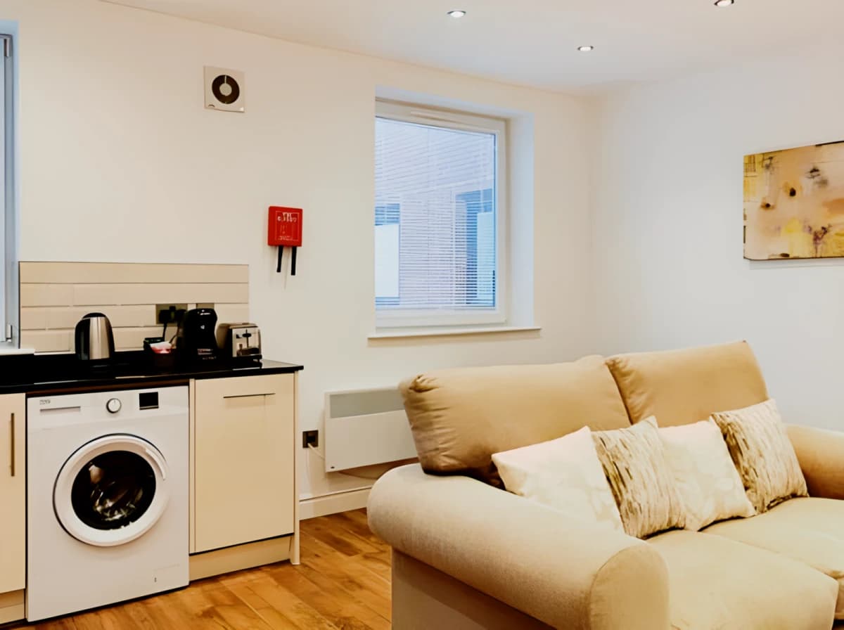 One Bedroom Apartment