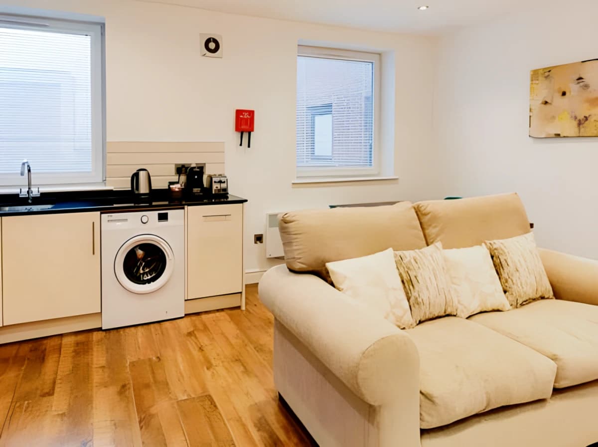 One Bedroom Apartment