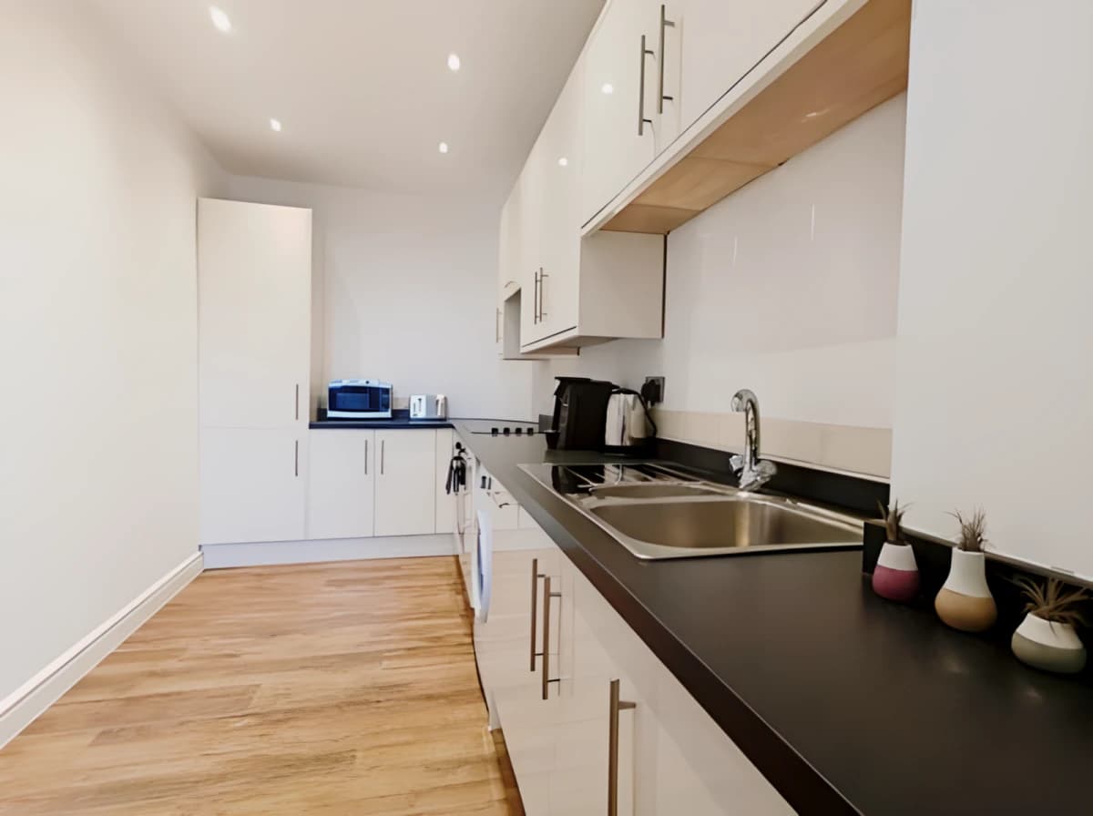 Two Bedroom Apartment - Sleeps 3