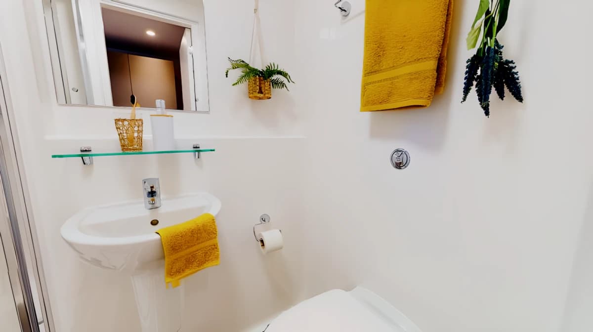 iQ Altus House image