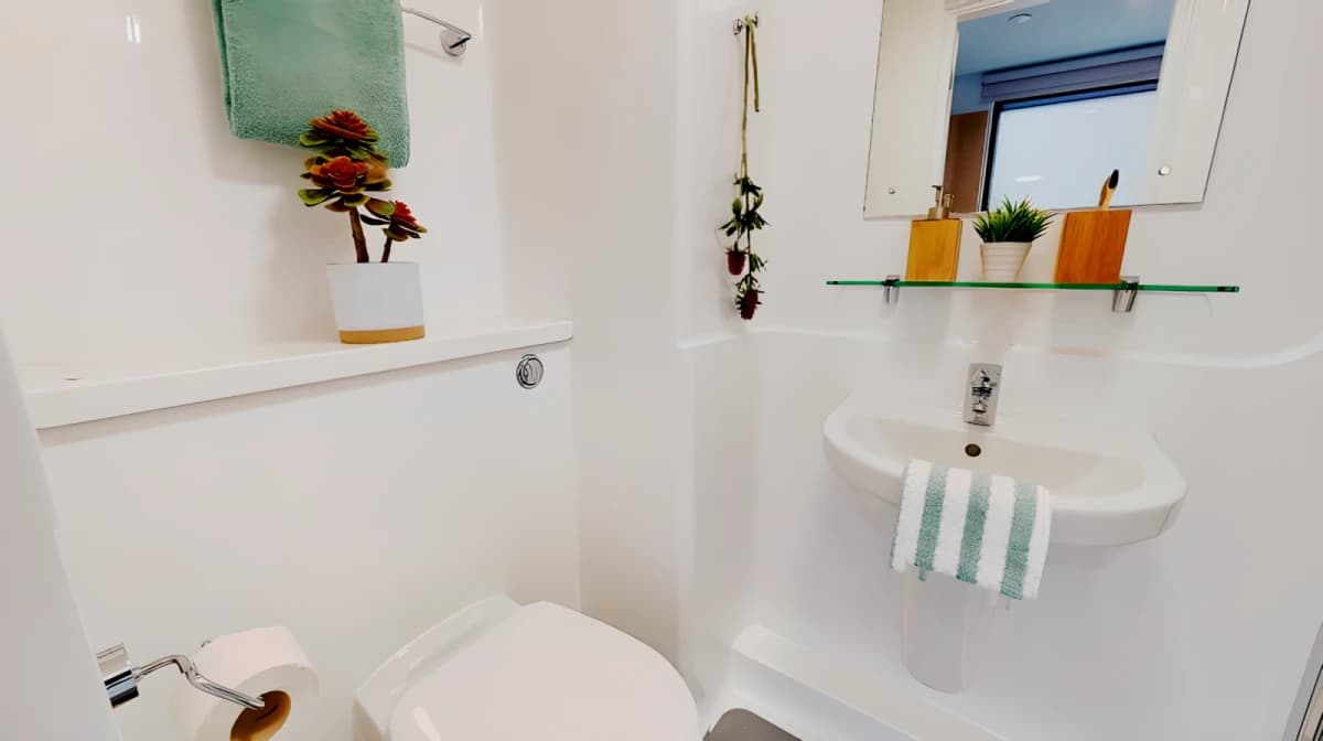 iQ Altus House image