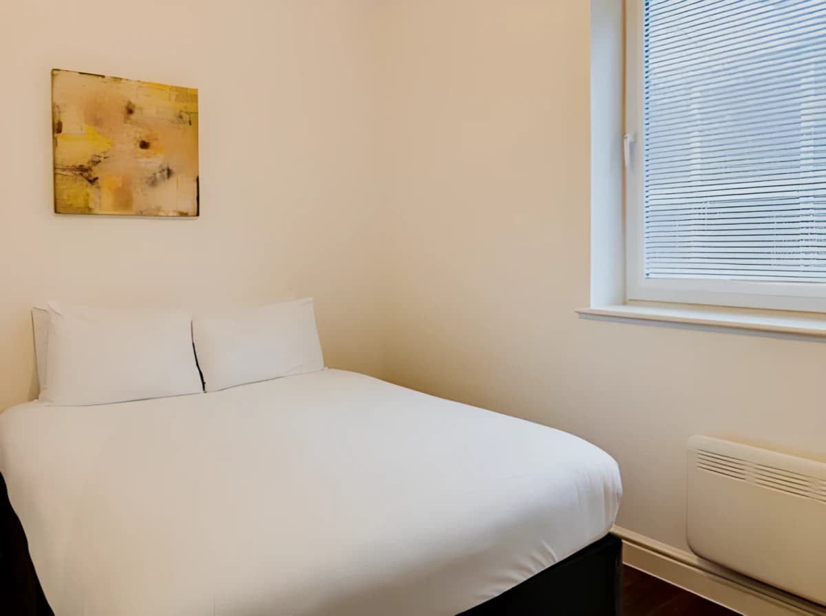Superior Two Bedroom Apartment