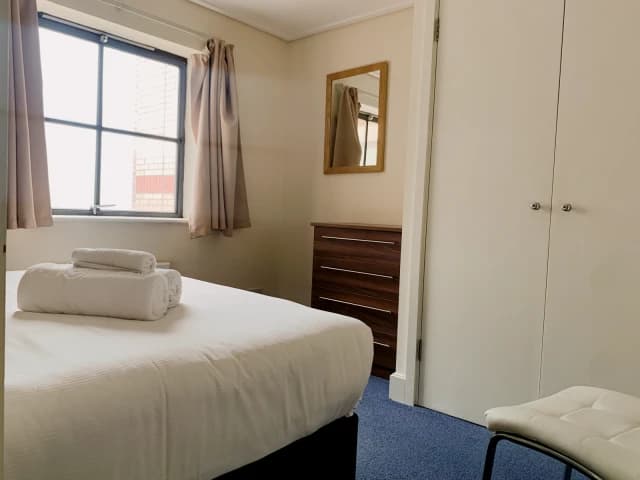 3 Bed / 1 Bath