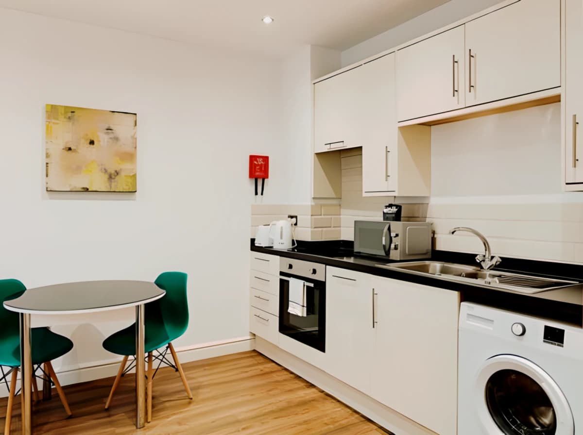 Superior Two Bedroom Apartment