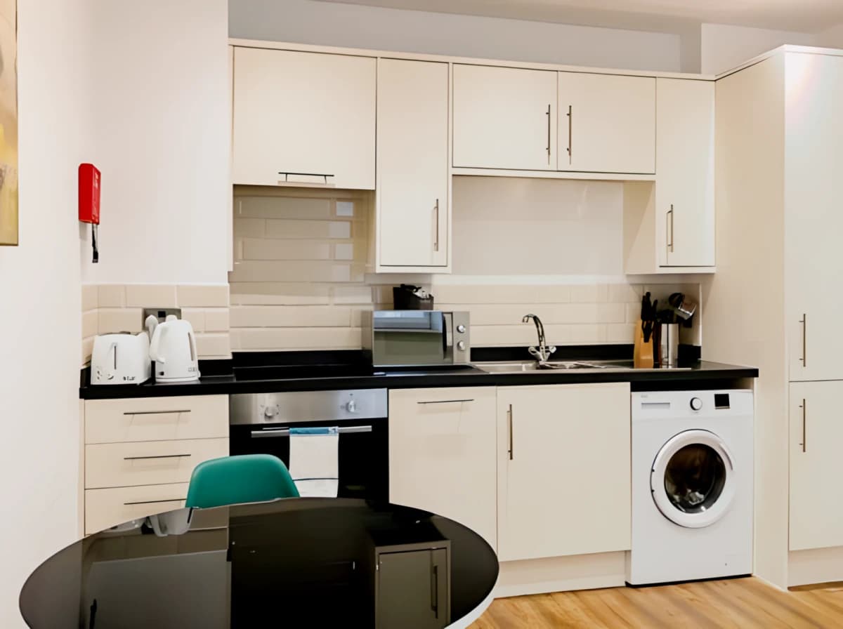 Superior Two Bedroom Apartment