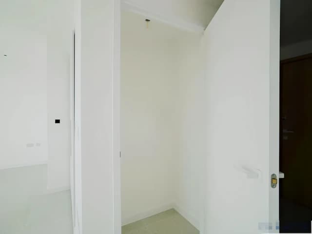 1 Bedroom 1 Bathroom Flat 1201