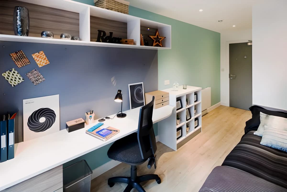 Lumis Student Living image