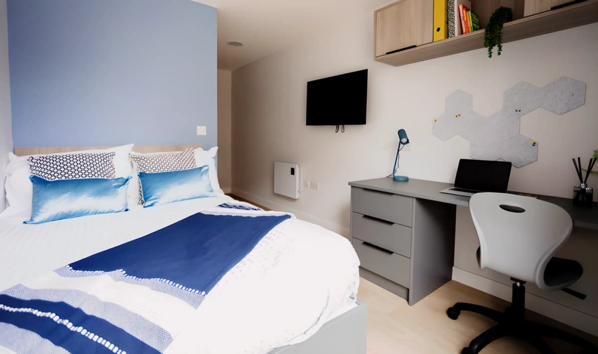 Boutique Student Living - Exeter image 4