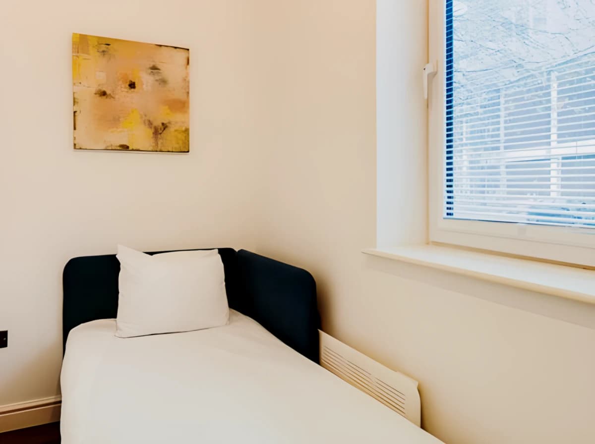 Superior Two Bedroom Apartment