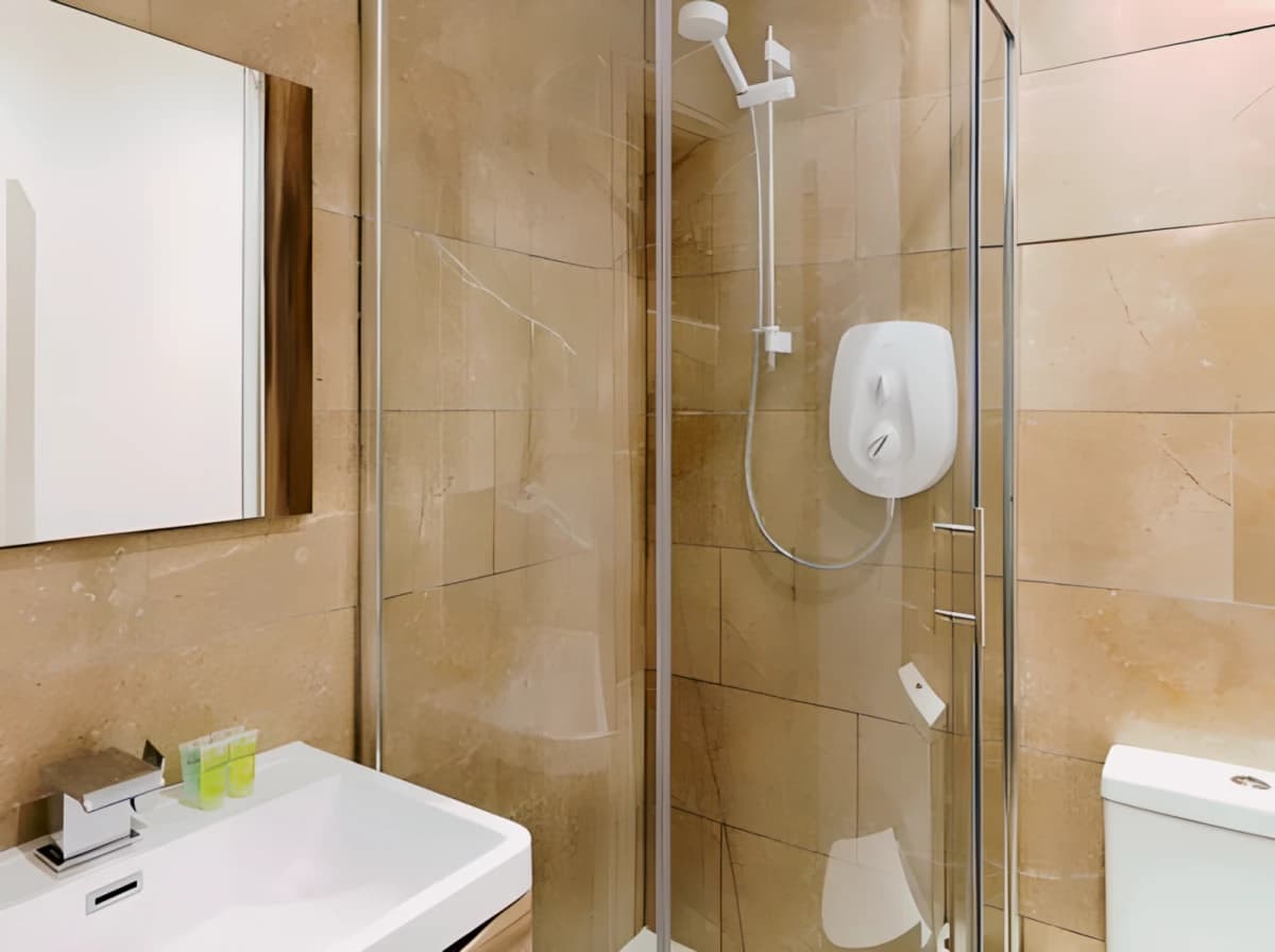 One Bedroom Apartment
