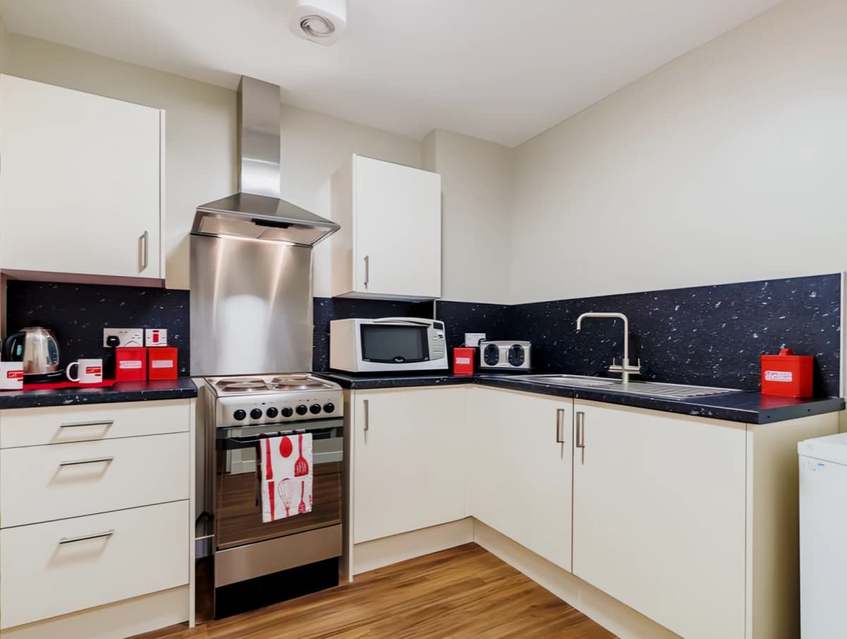 1 Bed Flat