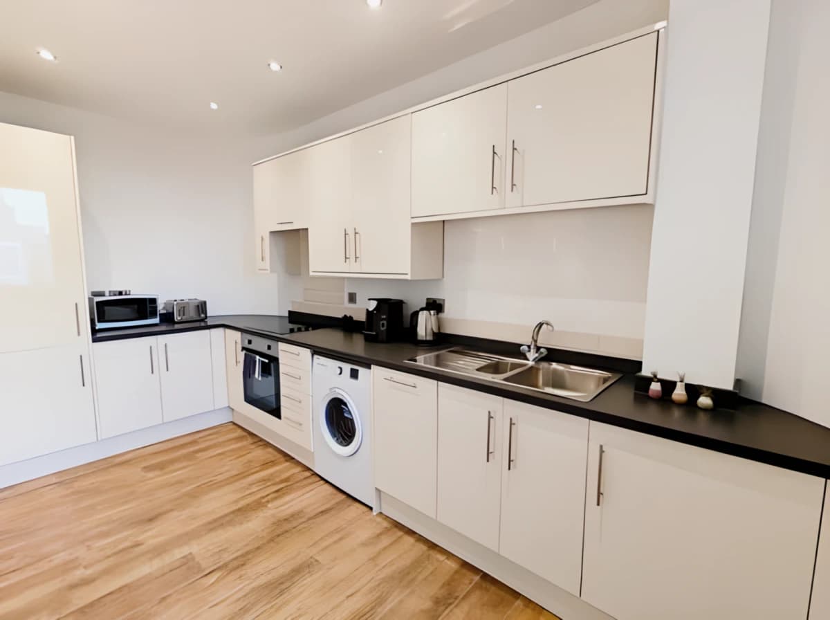 Two Bedroom Apartment - Sleeps 3