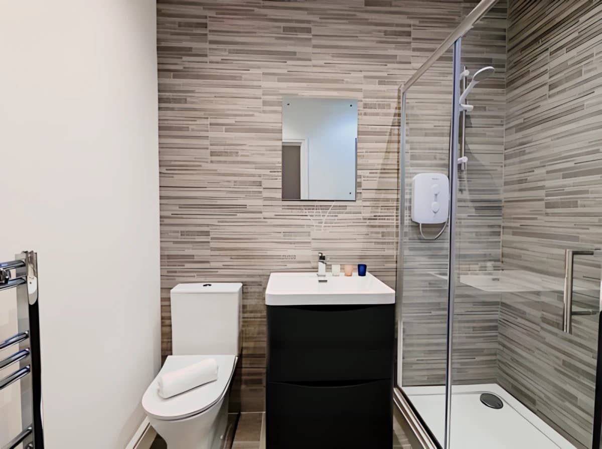 Two Bedroom Apartment - Sleeps 3