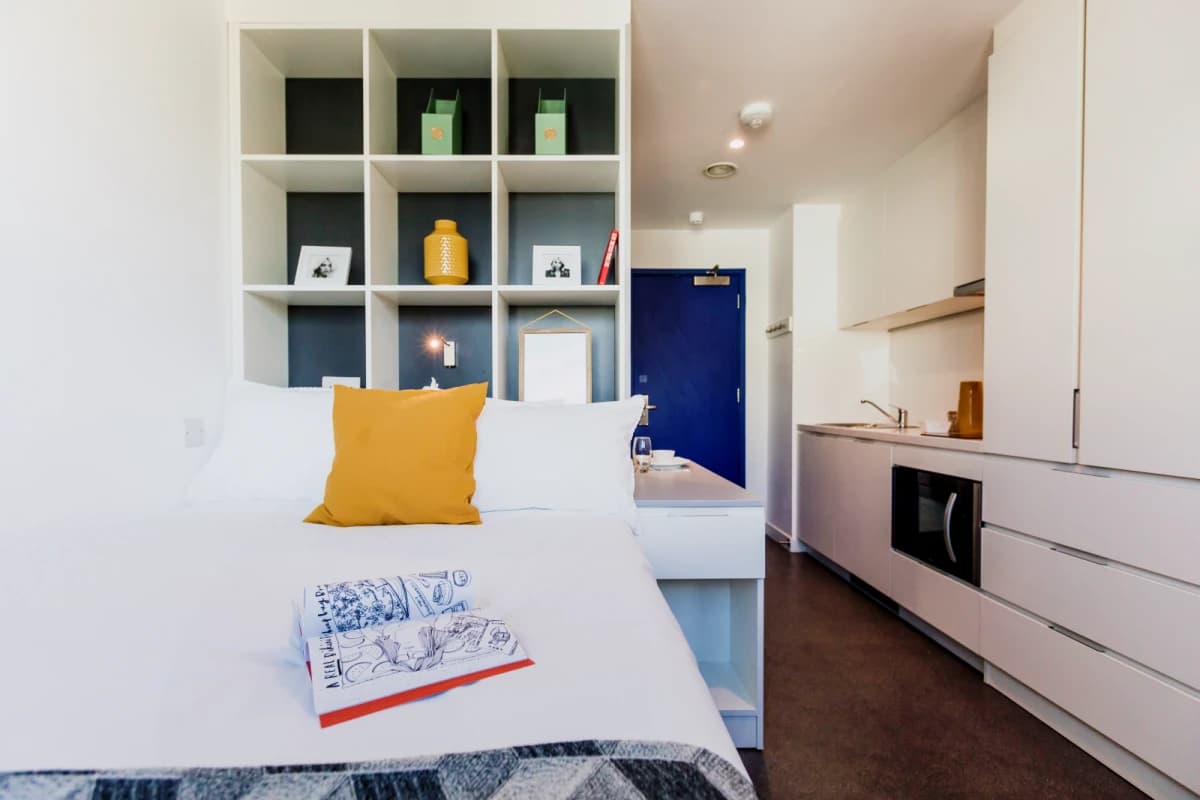 Vogue Studios, Brighton image
