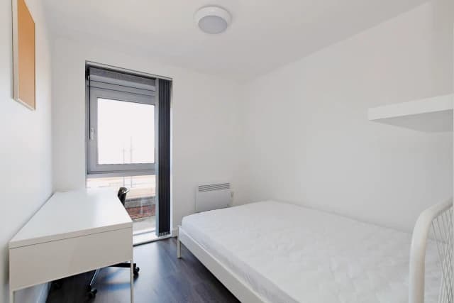 Belgravia House Flat 9 image 3