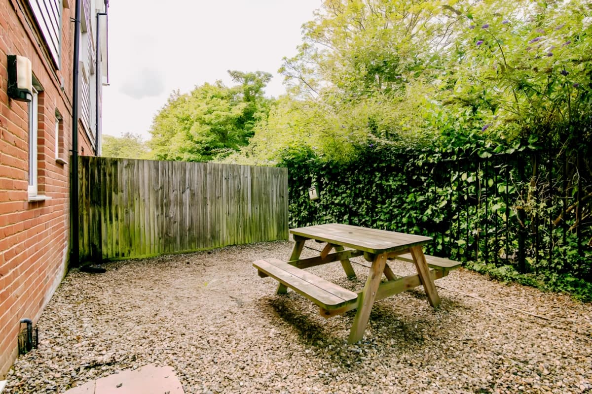 Outdoor Features