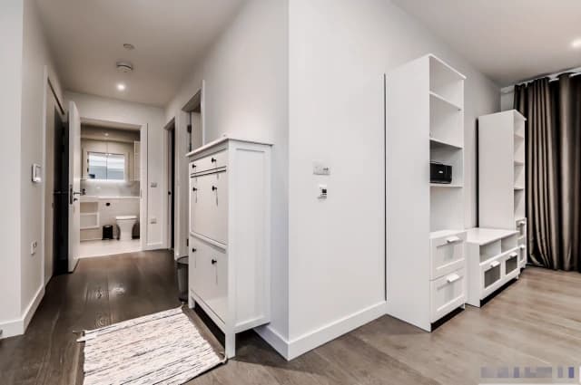 2 Bedroom 1 Bathroom Flat 603