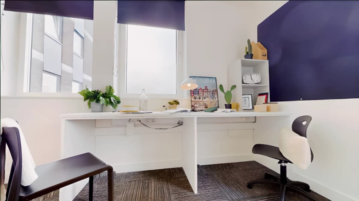 iQ Newland House image