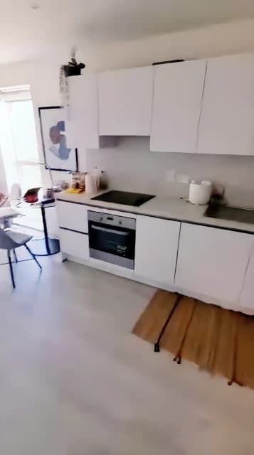 1 Bedroom 1 Bathroom Flat 126