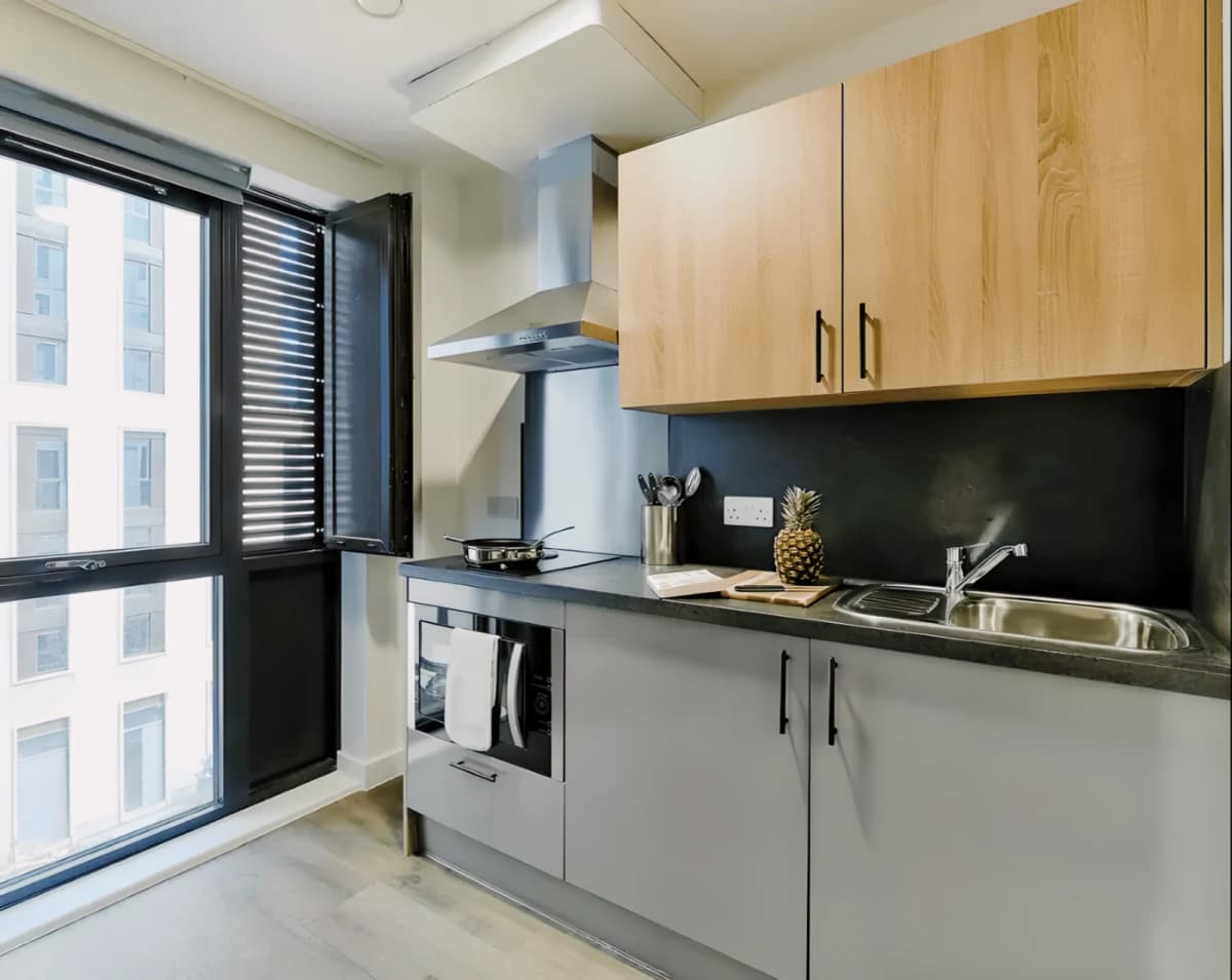 Southampton Crossings image