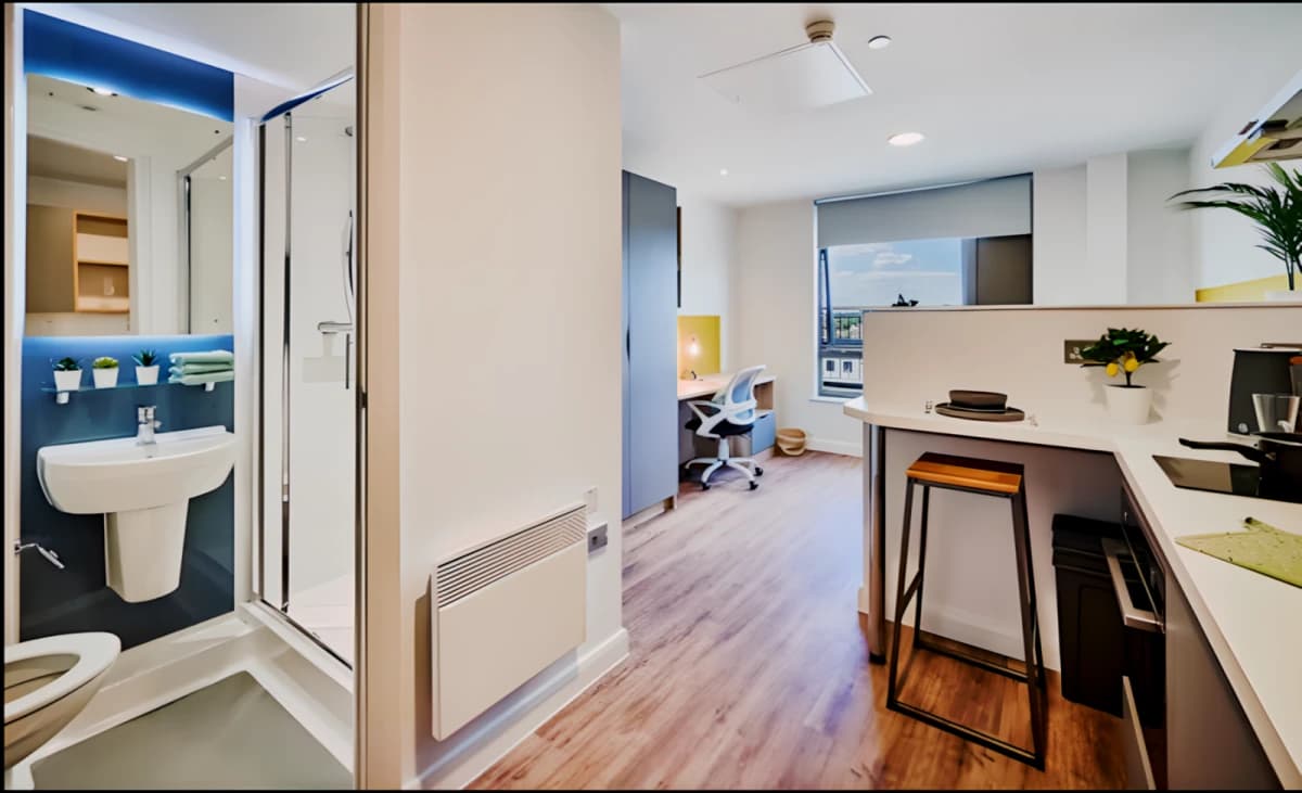 Deakins Place image