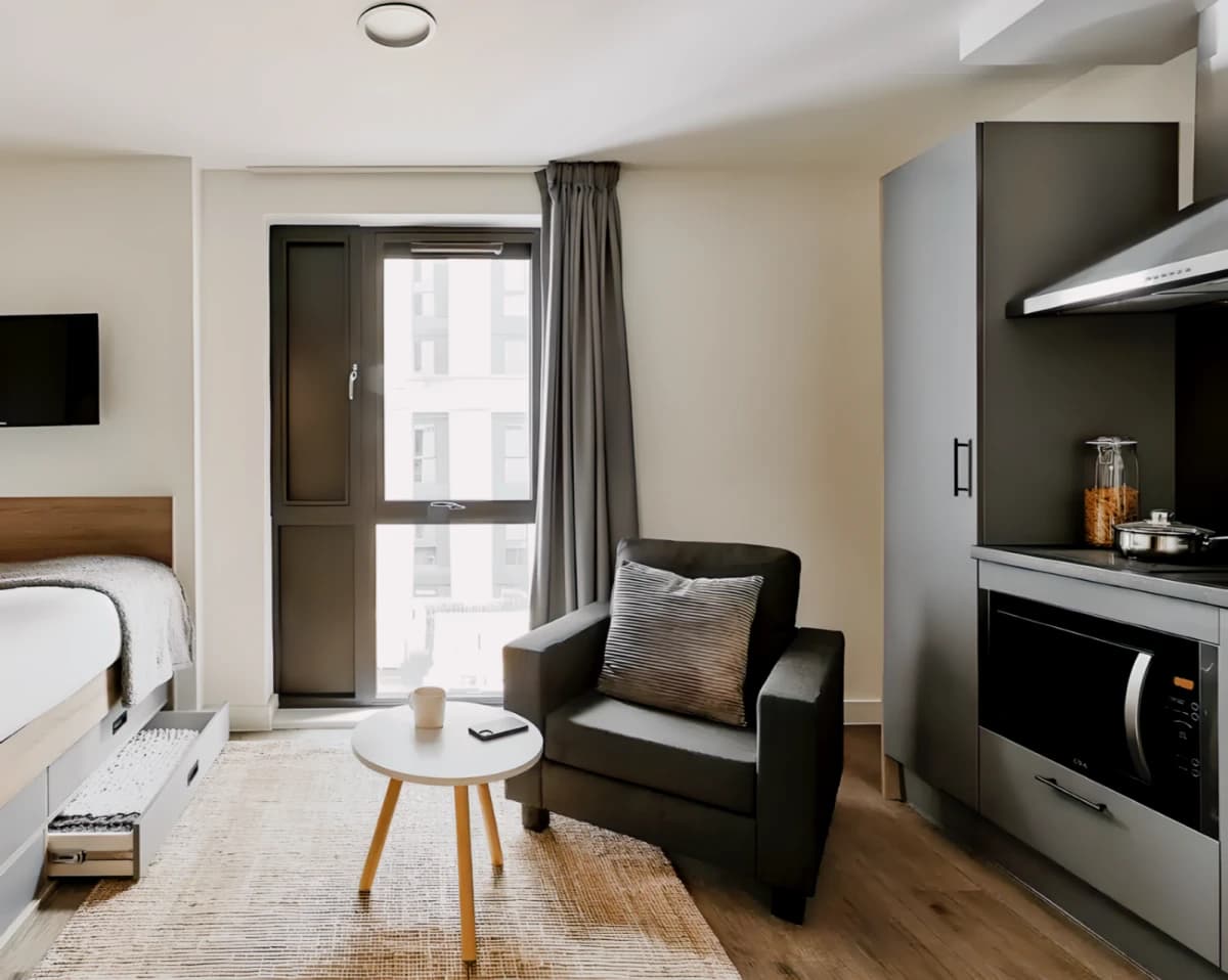 Southampton Crossings image