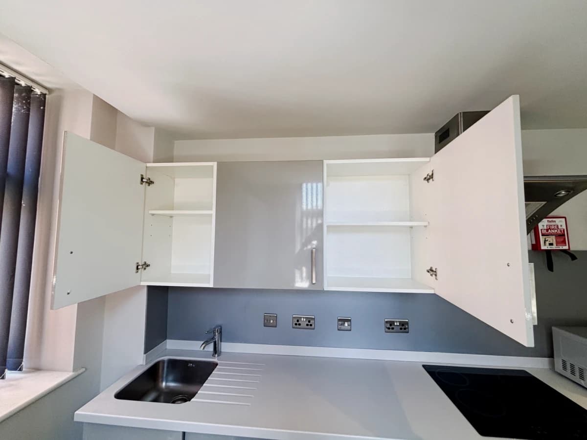 8 West Walk image