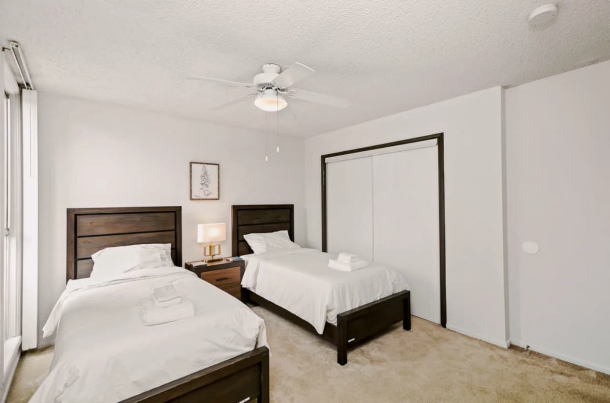 4241 Kling St image 3