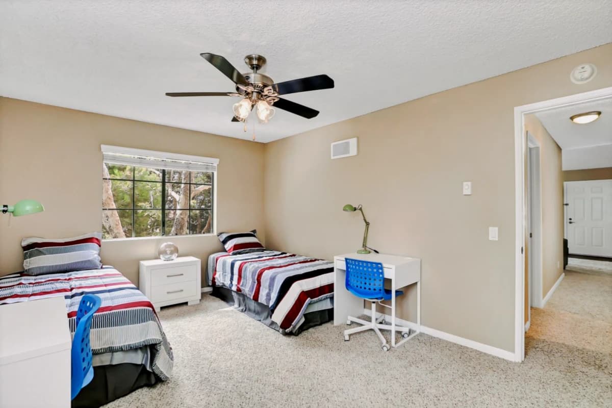 7524 Charmant Dr image 2