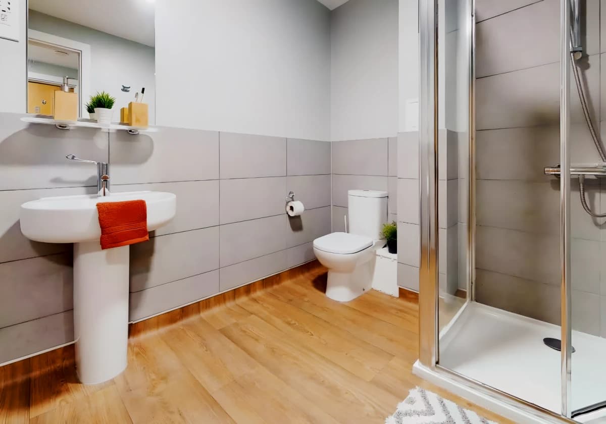 iQ Knight House image