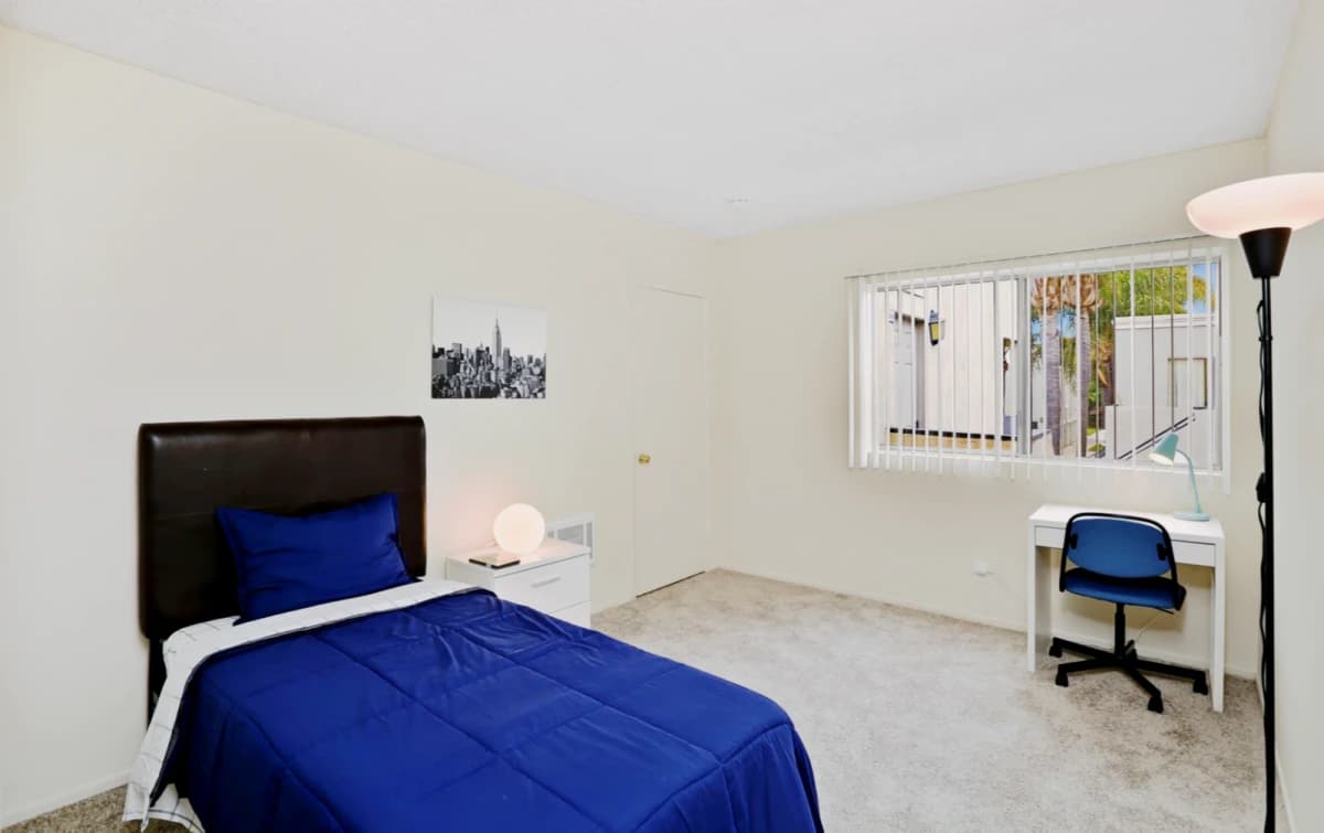 2885 Fairview Road image 3