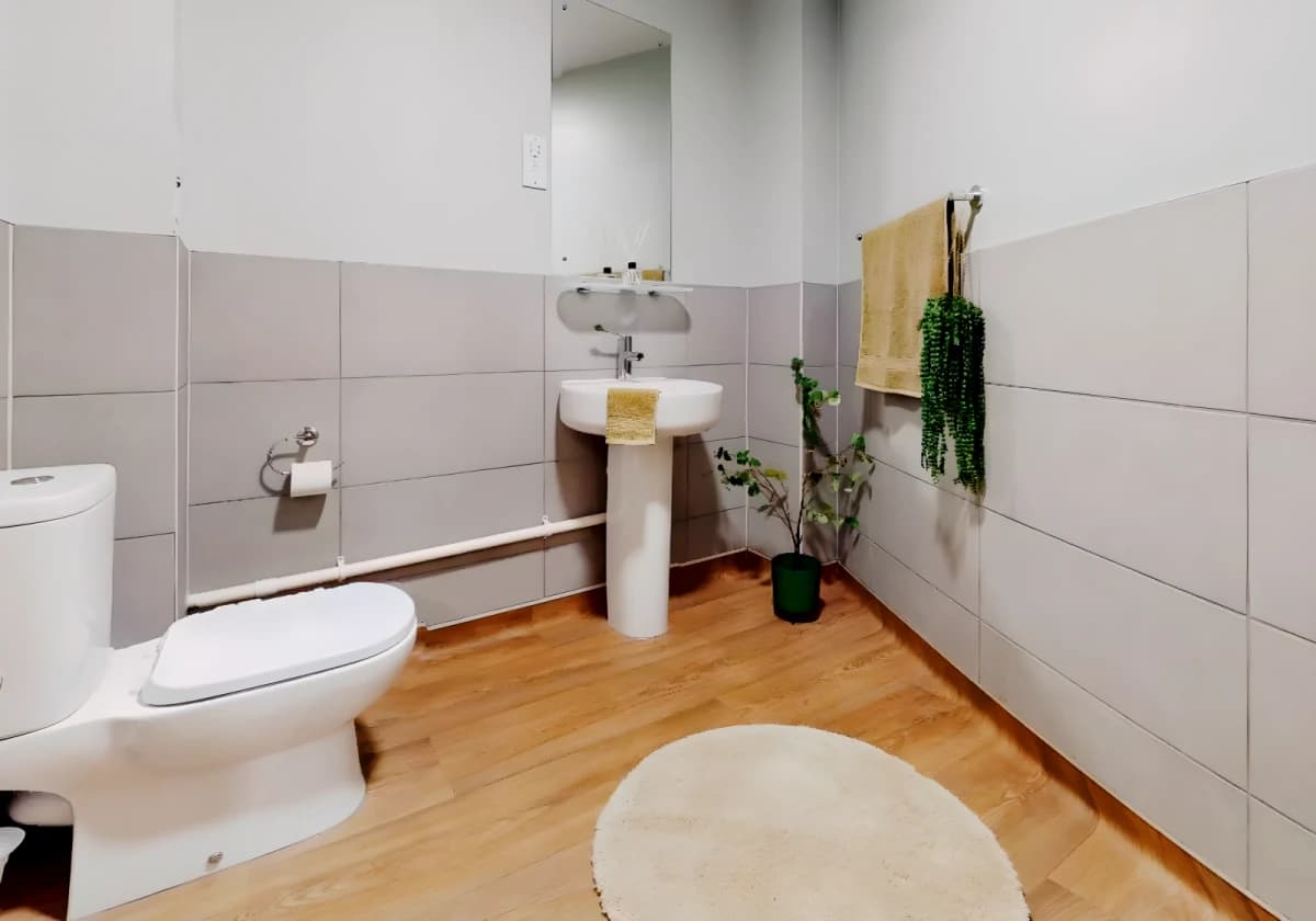 iQ Knight House image