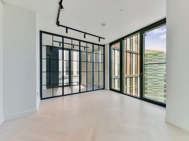 1 Bedroom 1 Bathroom Flat1701