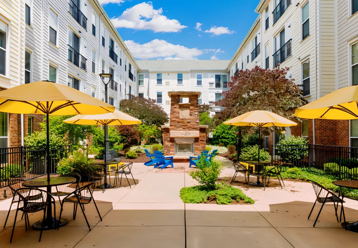 The Courtyards Student Apartments image