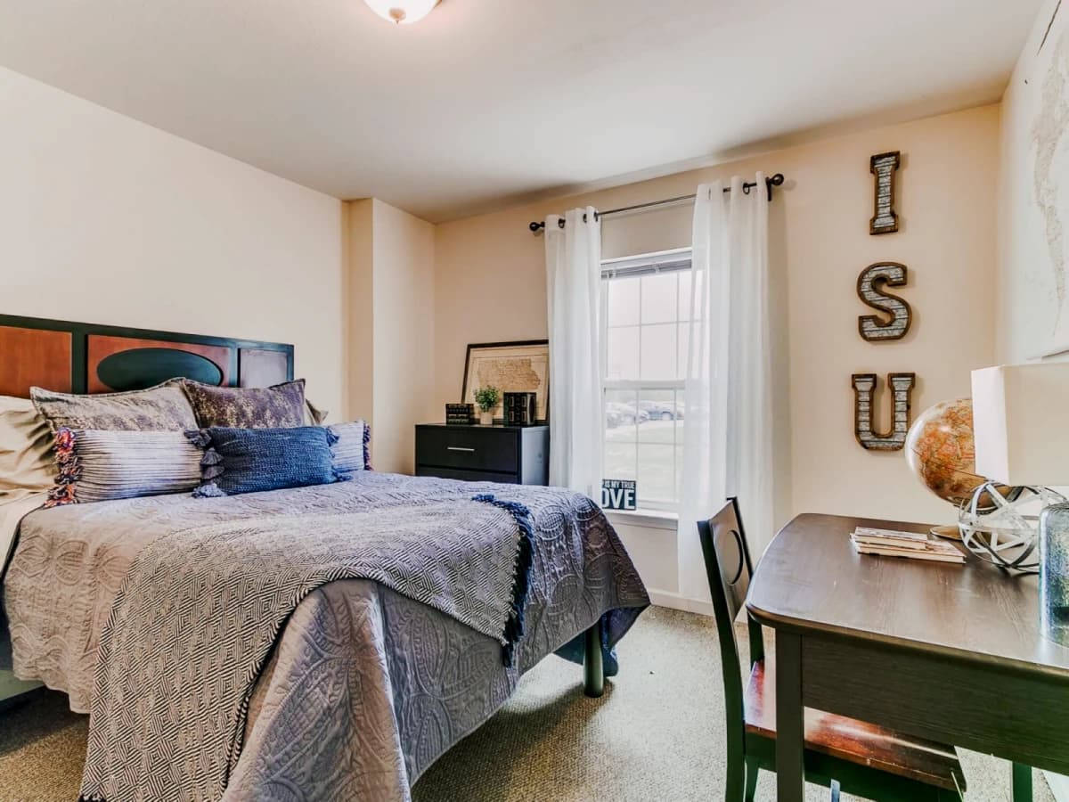 2BR/2BA