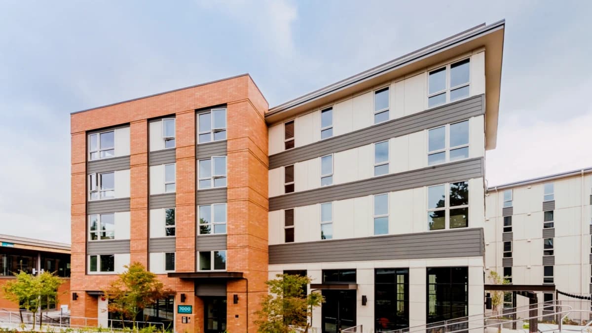 7000 Campus Living Apartments