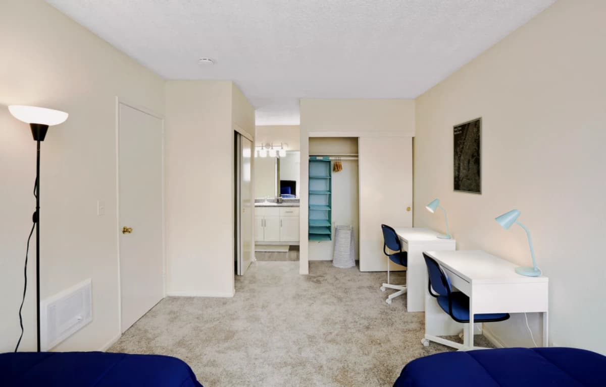 2885 Fairview Road image