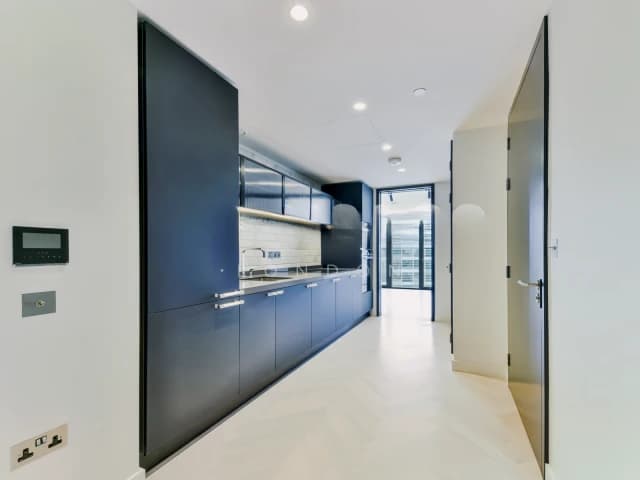 1 Bedroom 1 Bathroom Flat1701