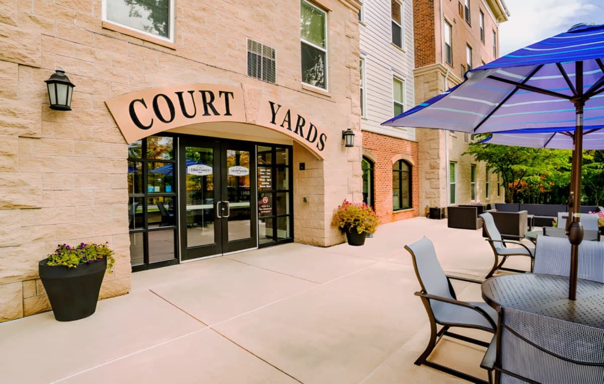 The Courtyards Student Apartments image