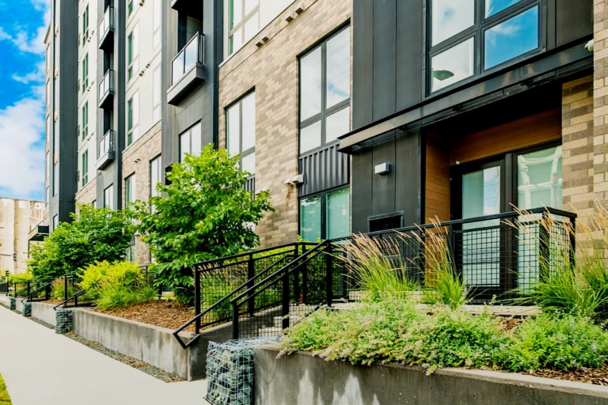 The Link Minneapolis Low-Rise image
