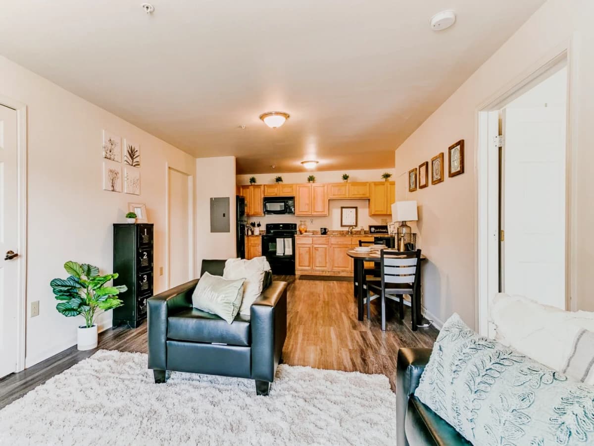 2BR/2BA
